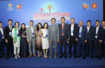 Lễ chuyển giao Chủ tịch Hội đồng Doanh nhân trẻ Asean chưa từng có trong lịch sử